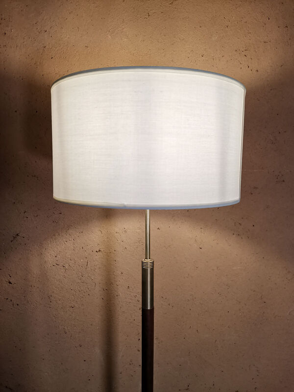 Lampadaire design scandinave teck et laiton