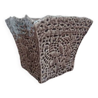 Ceramic vase