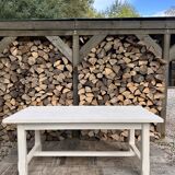 Farm table