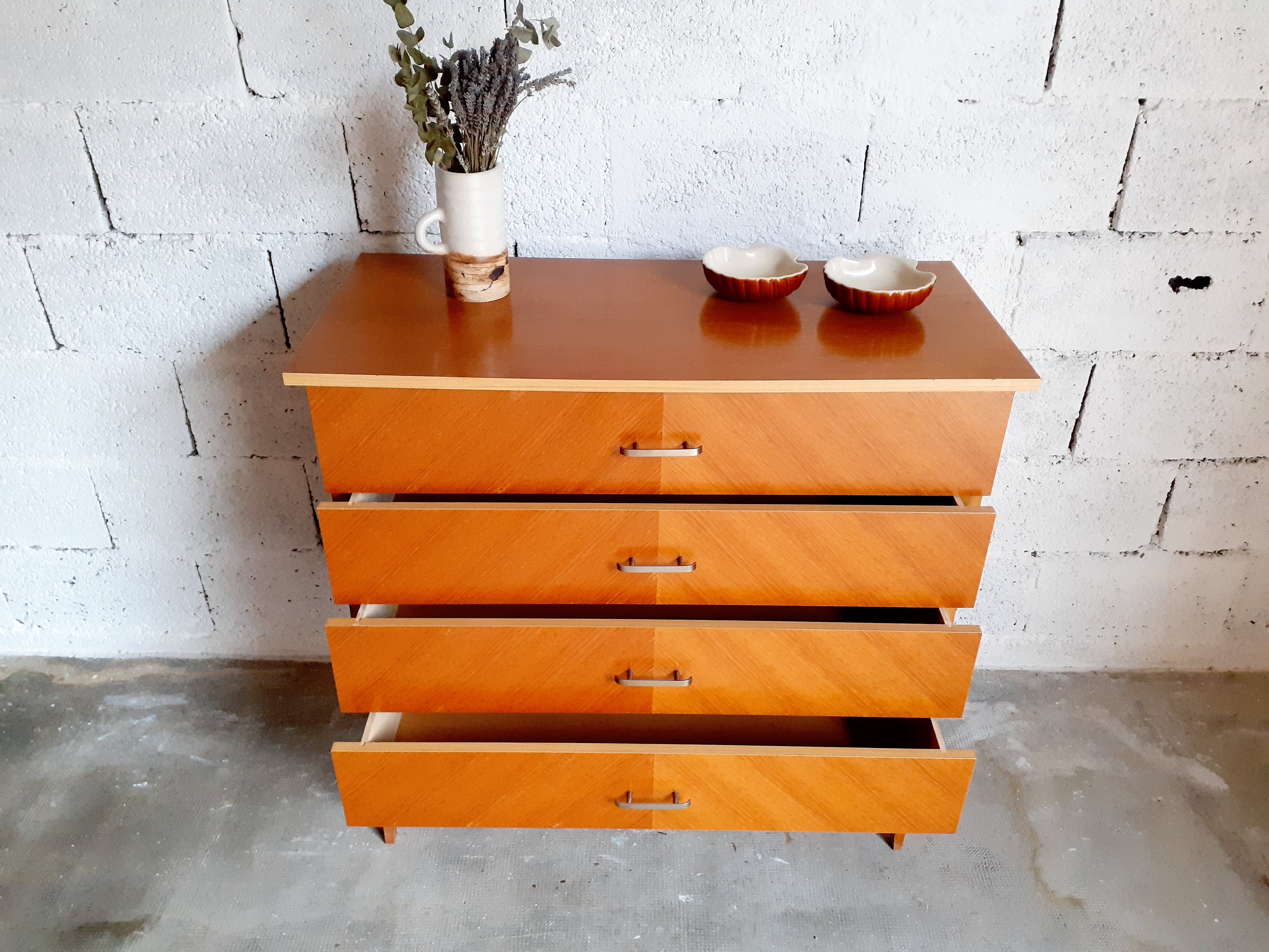 Commode vintage années 50 60 en bois