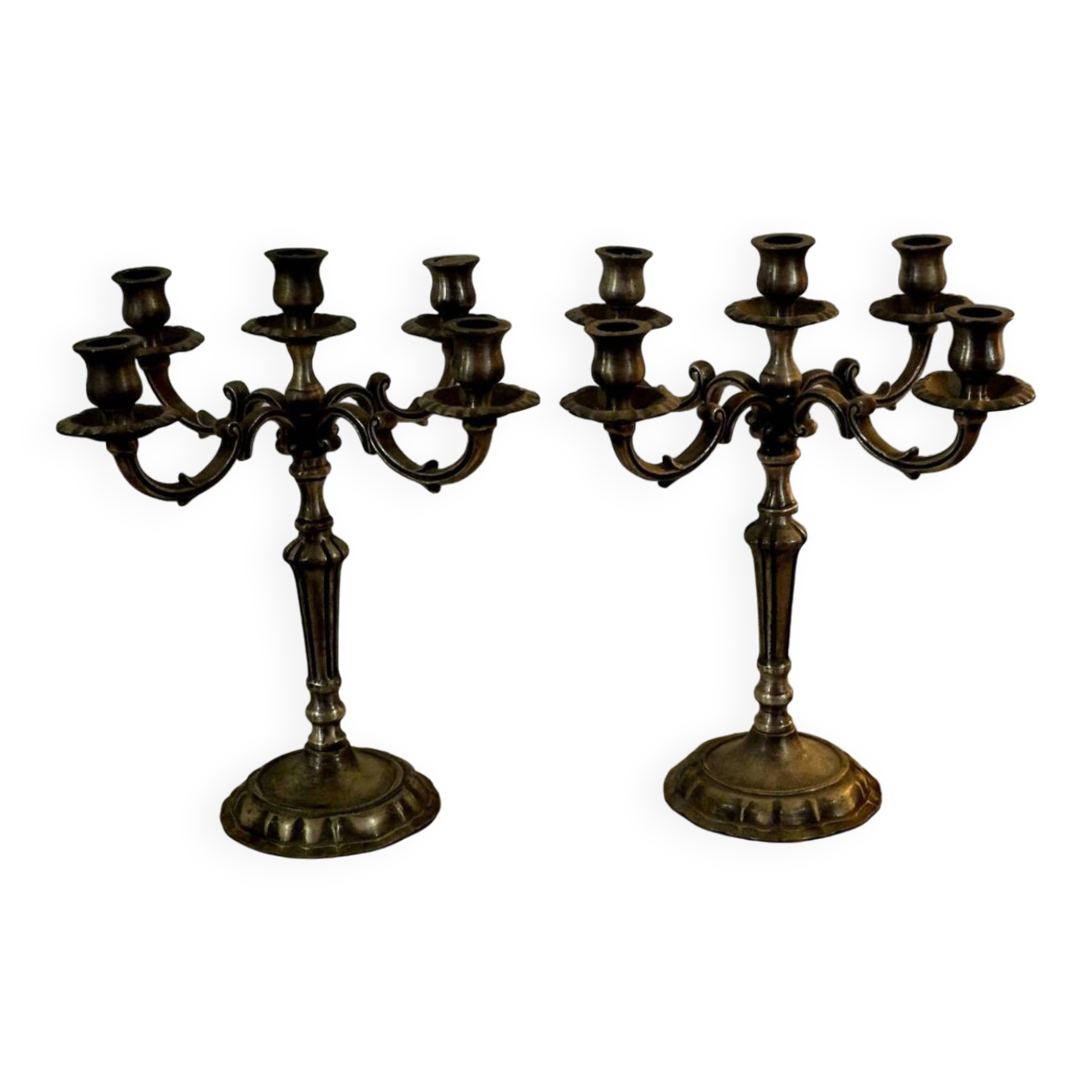 Chandeliers - Pair of five-branch candelabra in Louis XV style (Roc)