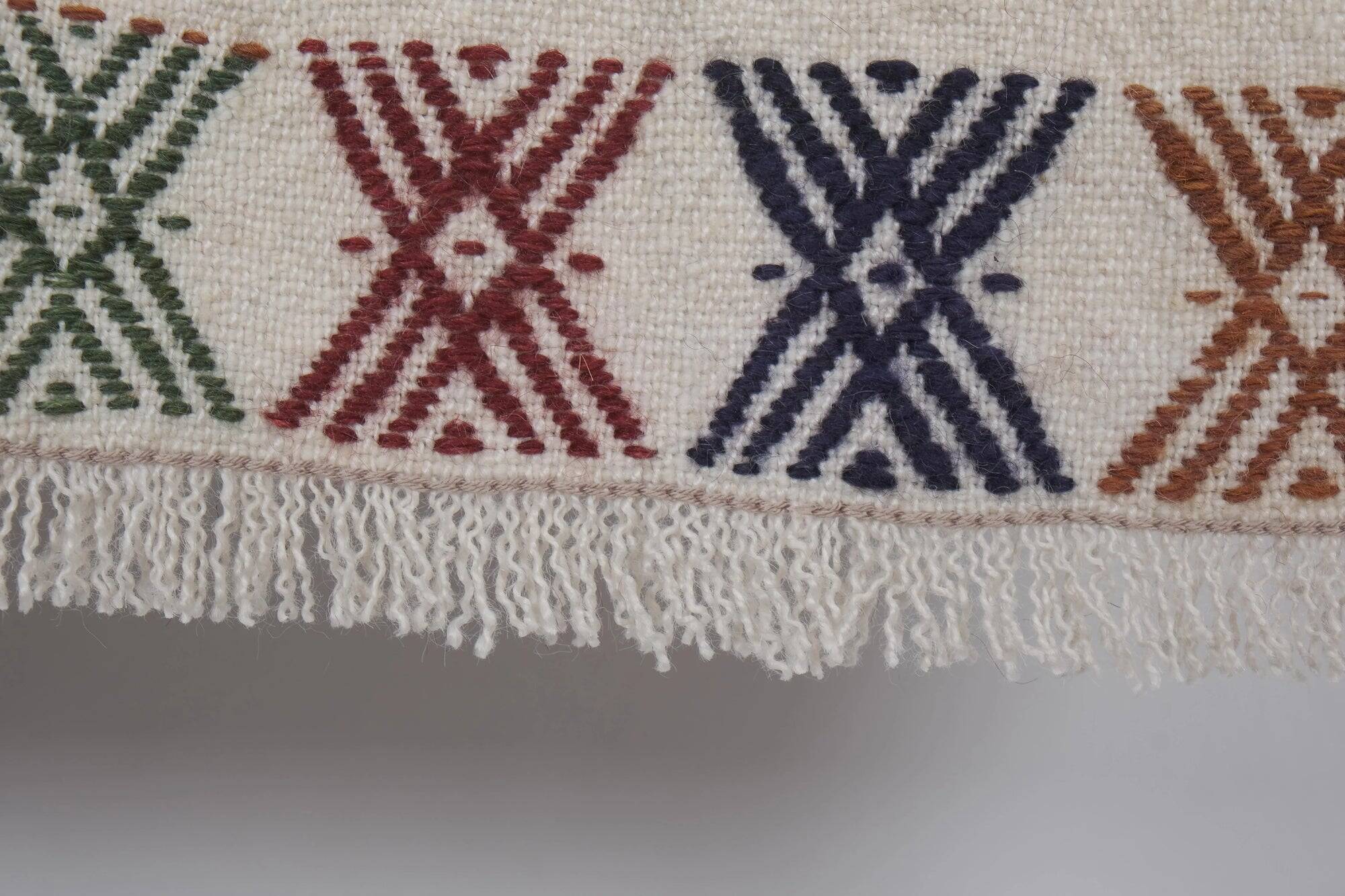 Vintage hand-embroidered textile 151x195 cm