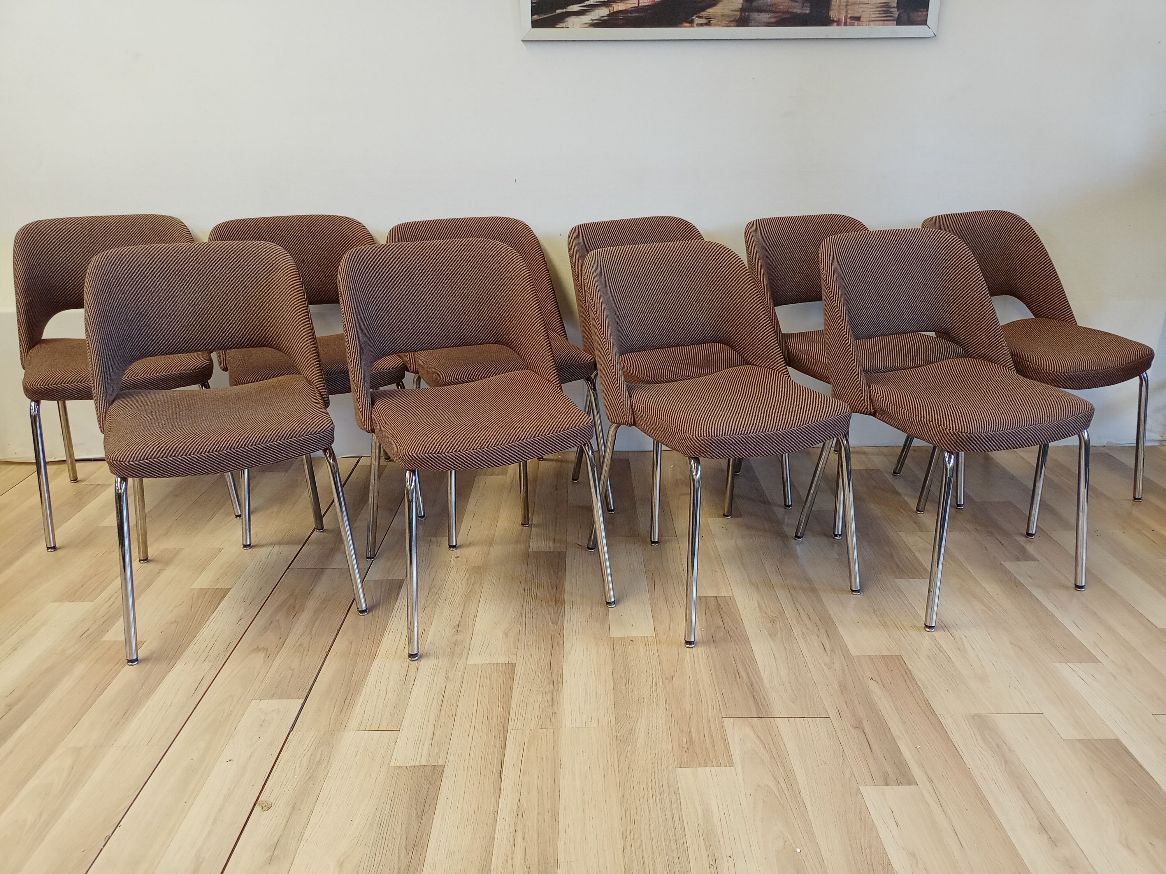 chairs "barrel" design of the 70s/80s