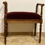 Piano bench