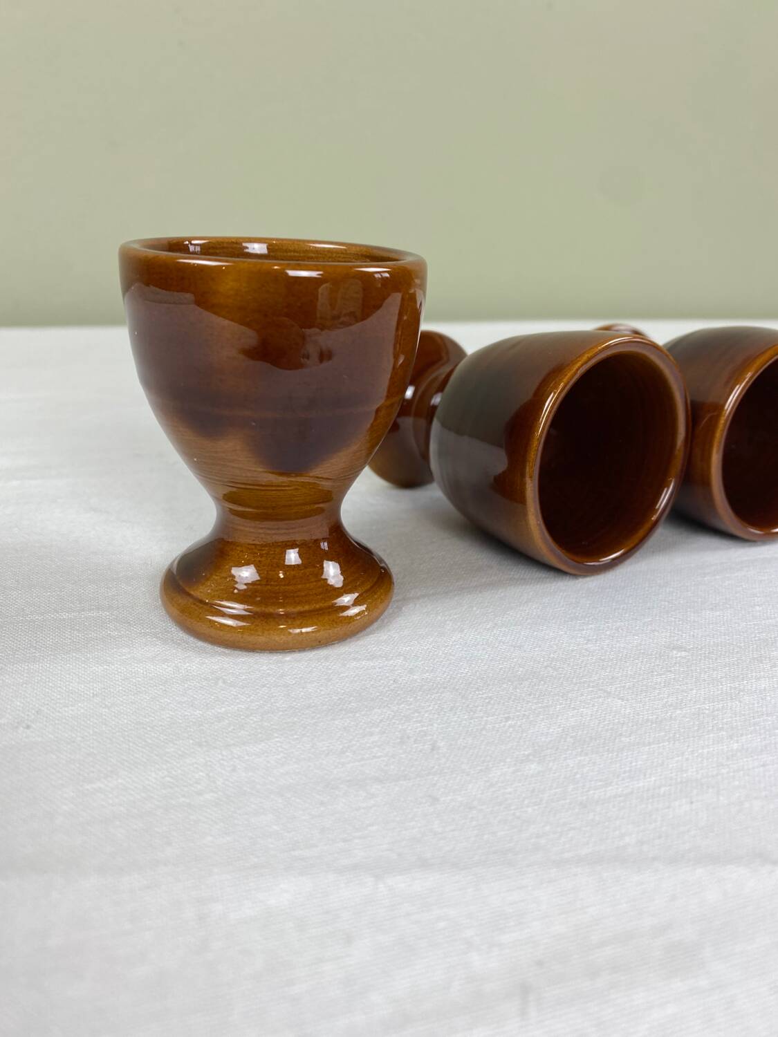 Ceramic egg cups