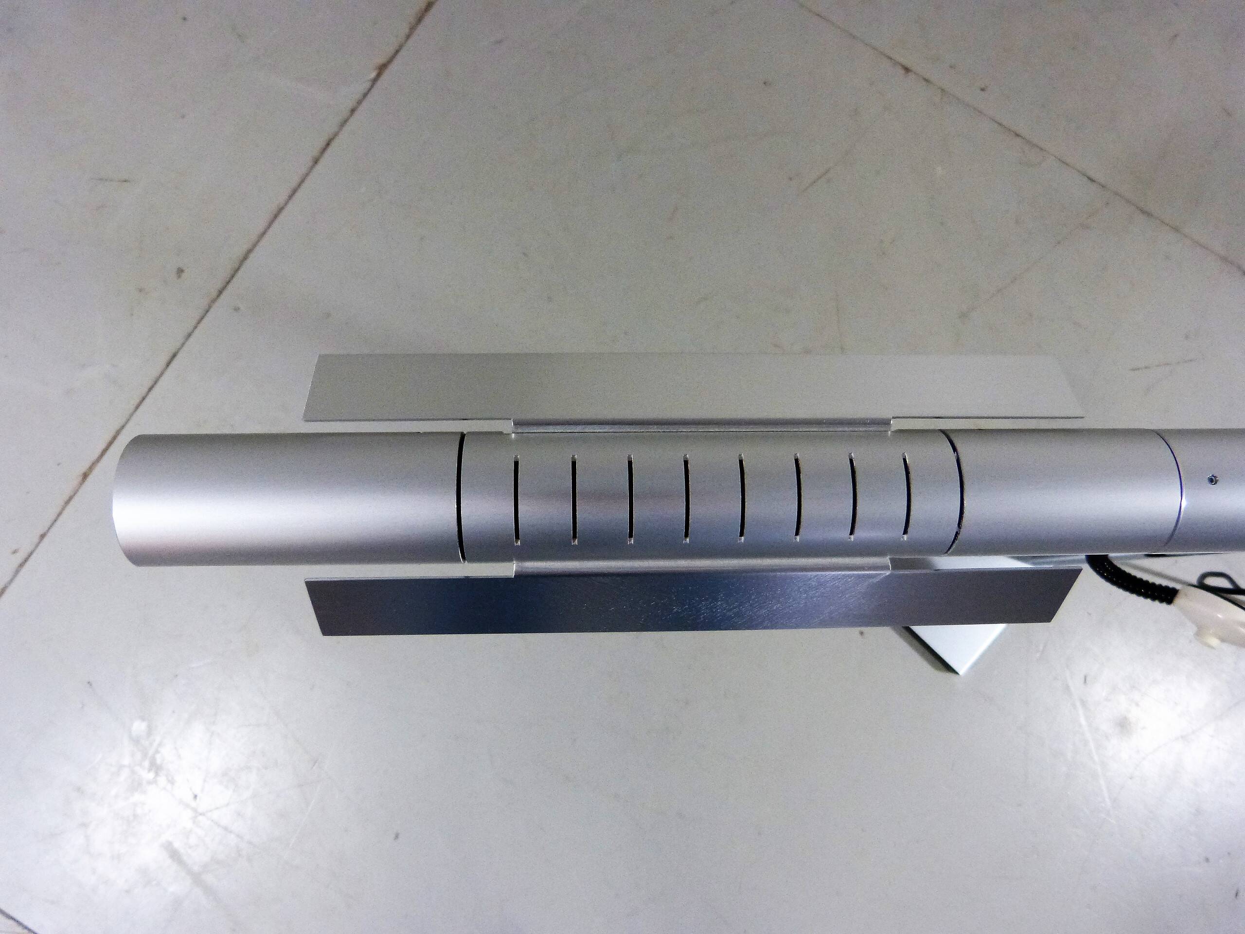 Lampe de bureau Halo 250 par Baltensweiler, Suisse