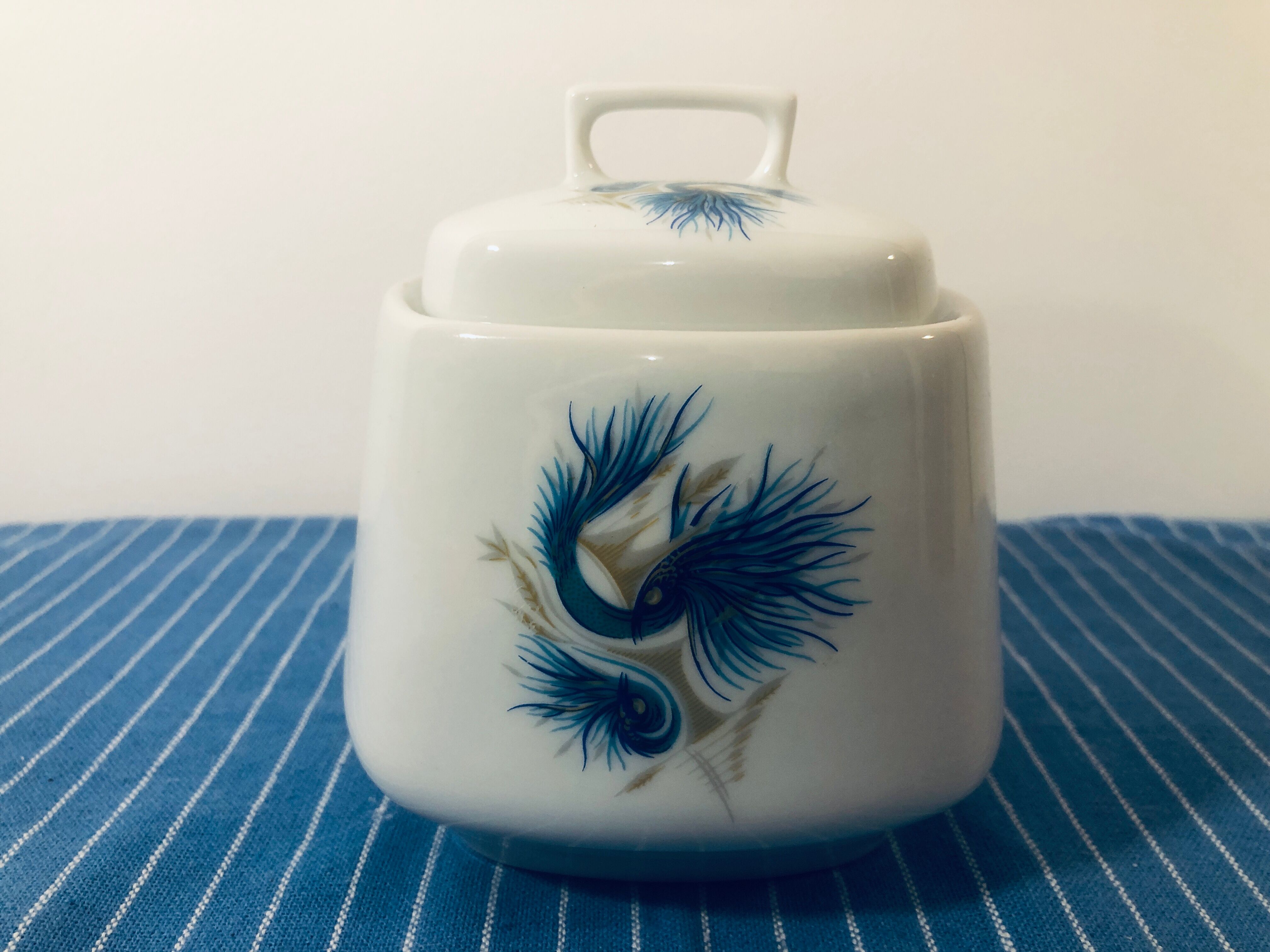 Signed porcelain sweet pot - Art Nouveau