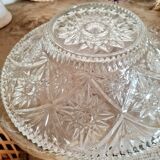 Fruit cup in chiseled glass