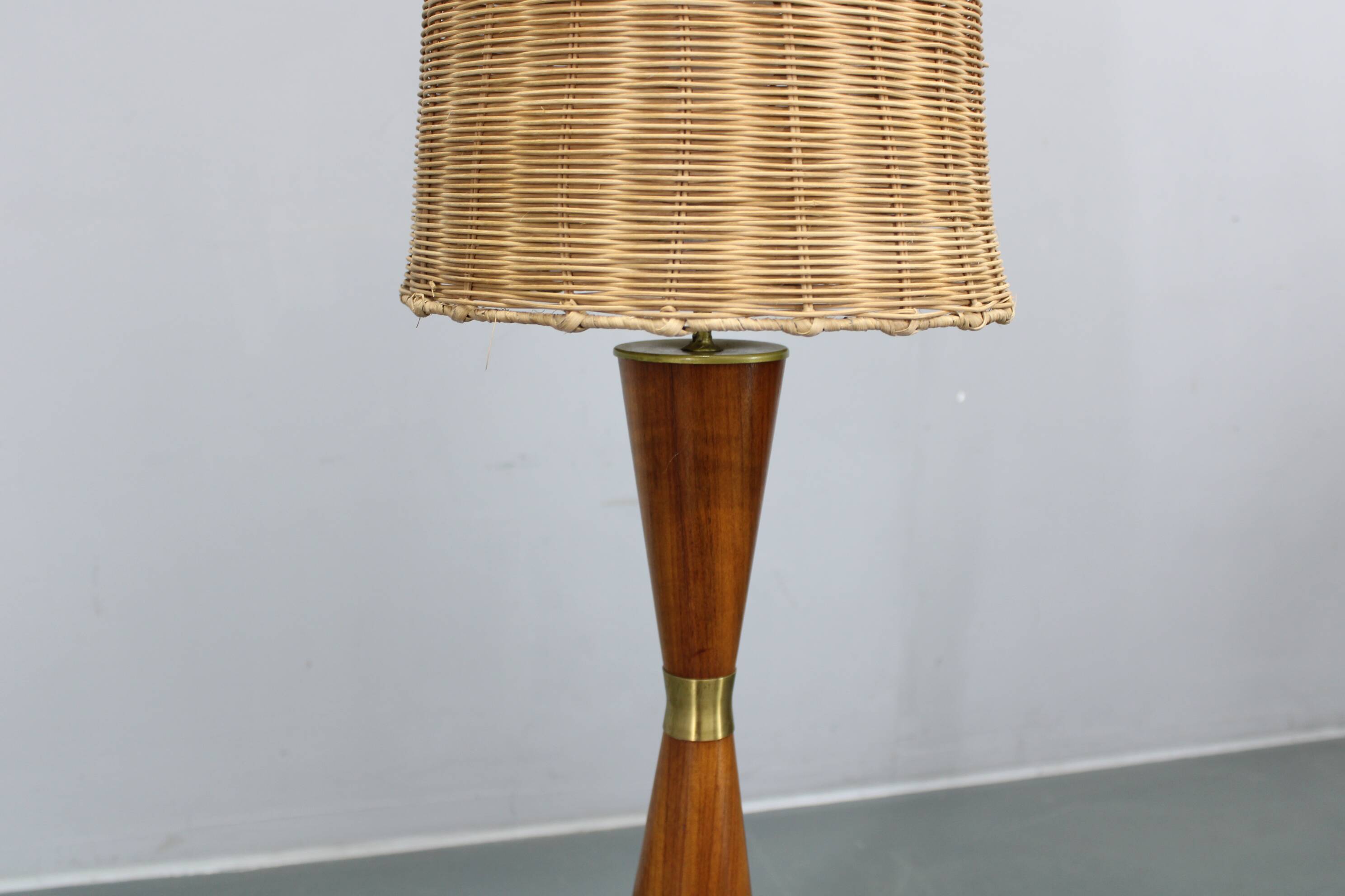 1960s Parker Knoll wooden table lamp with wicker shade, Britain