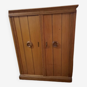 Armoire