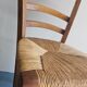 Chaises en bois robuste 