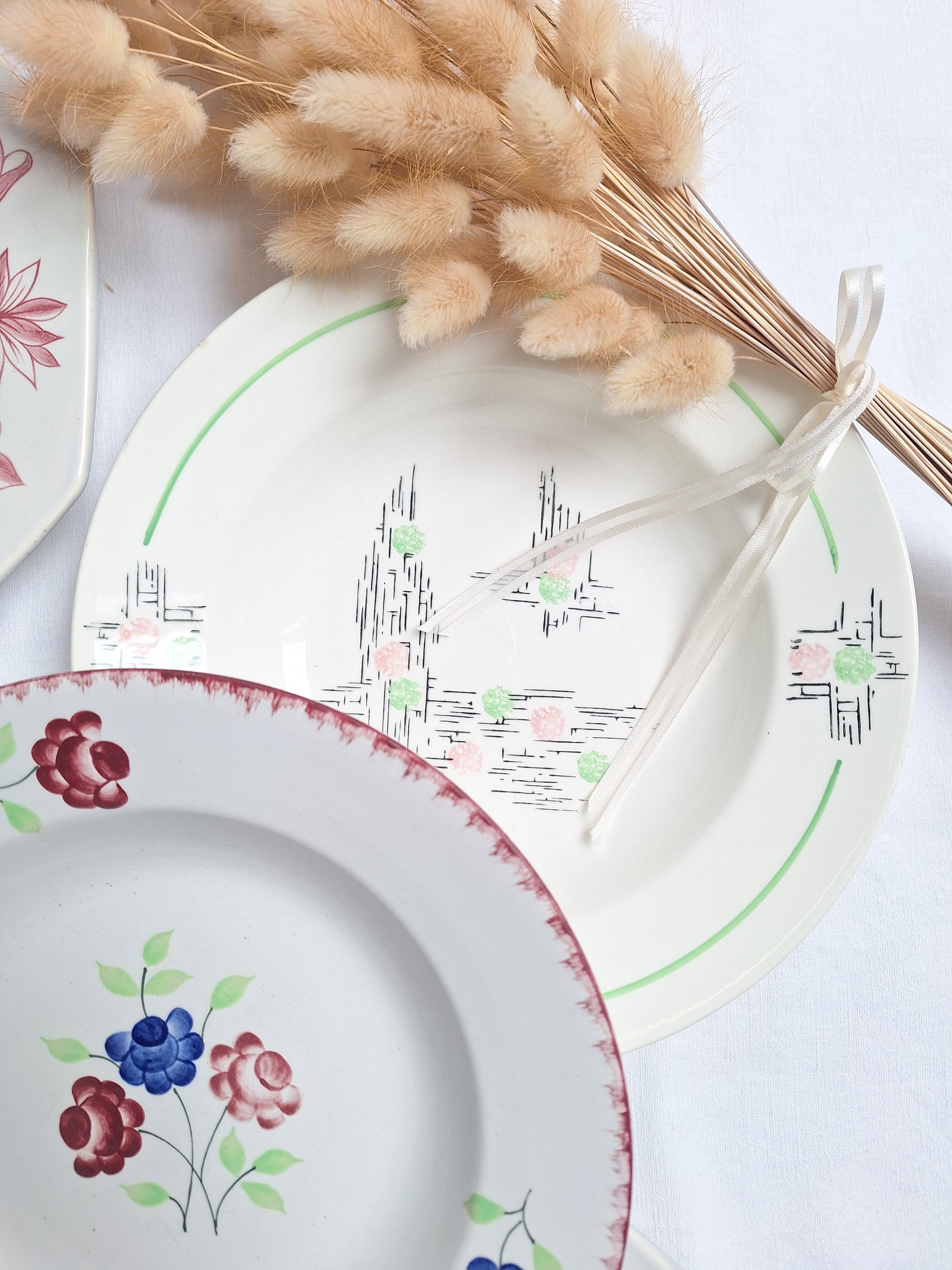 St Amand deep plates, Moulin des Loups