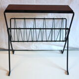 Magazine rack 60