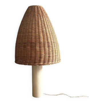 Lampe de table en albâtre vintage, jaune doux/crème, abat-jour en osier.