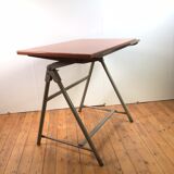 Drawing table