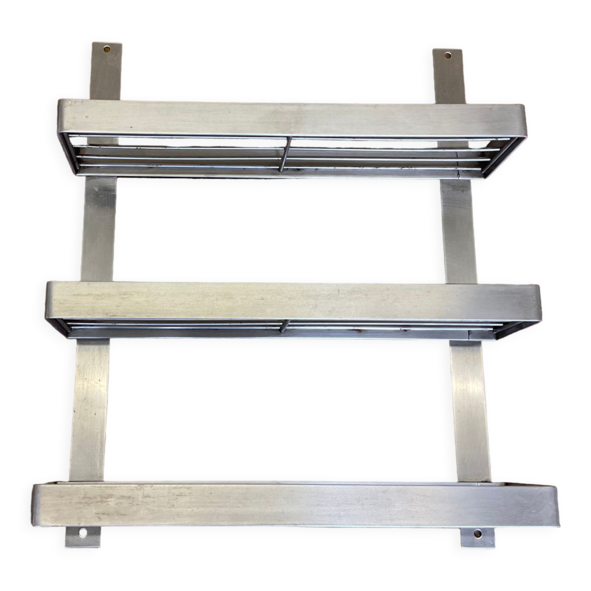 Bathroom shelf