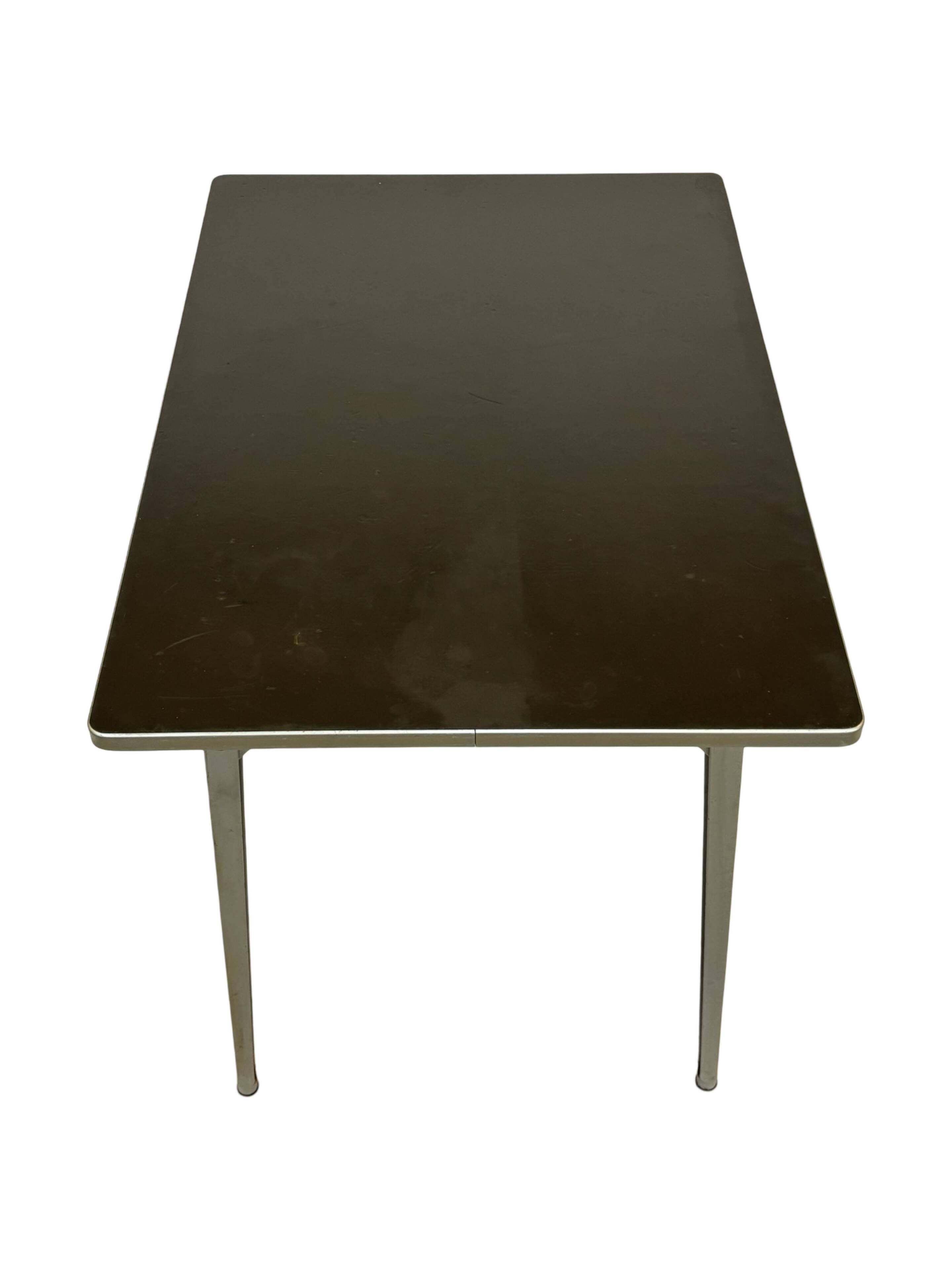 Vintage Reform dining table design Friso Kramer Ahrend de Cirkel