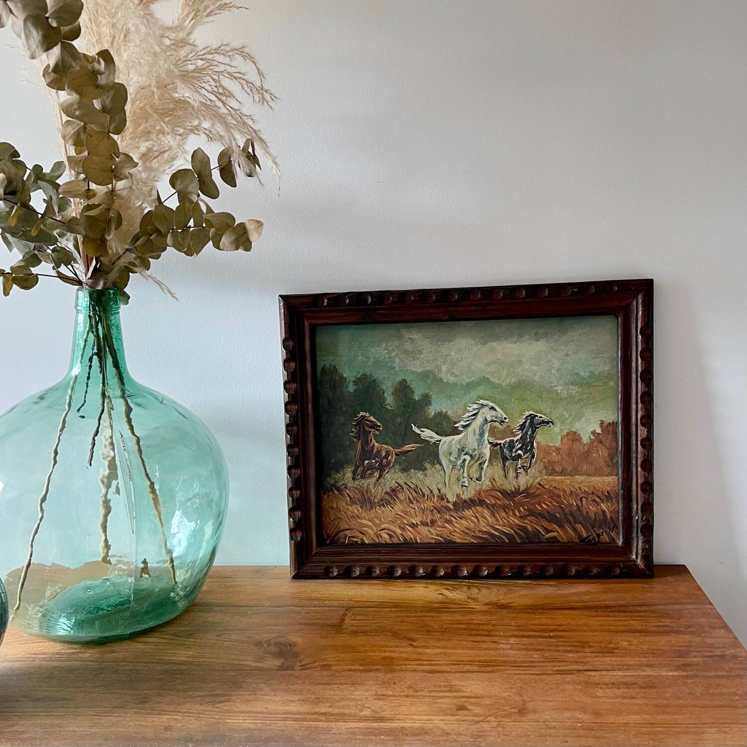 Reproduction of galloping horses