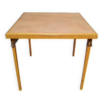 Folding square table