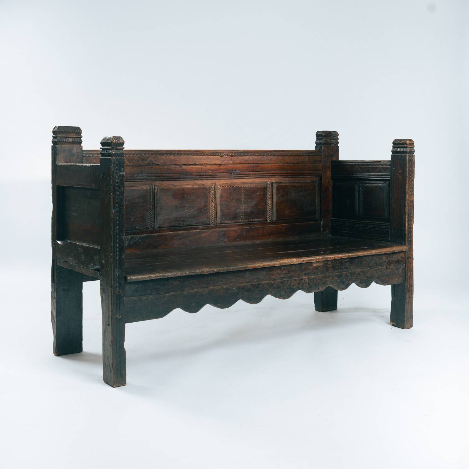 Antique walnut wooden Spanish siesta bench, Spain mid 1700s