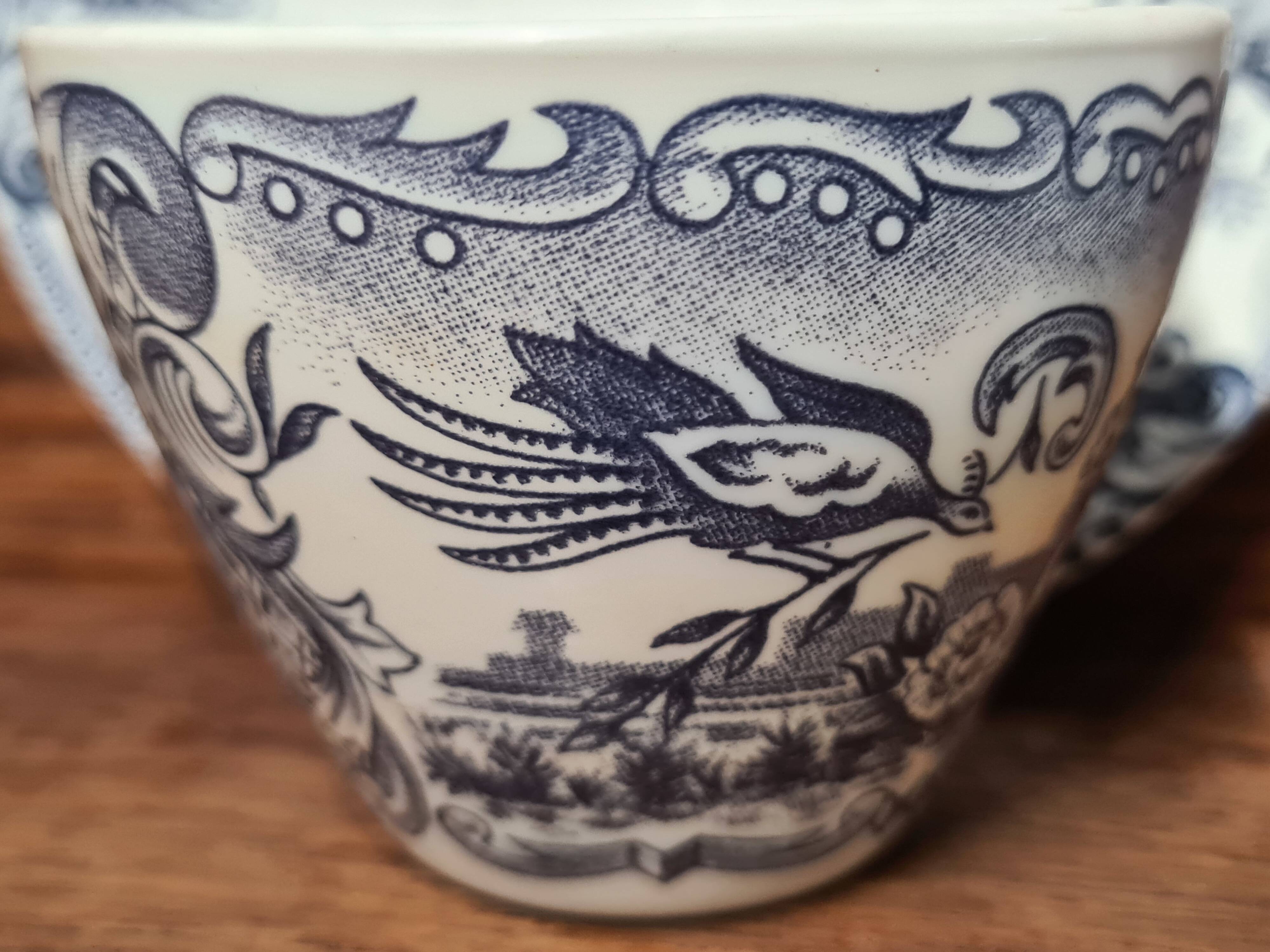 Pair of Rivanel cups in old opaline glass, vintage decor