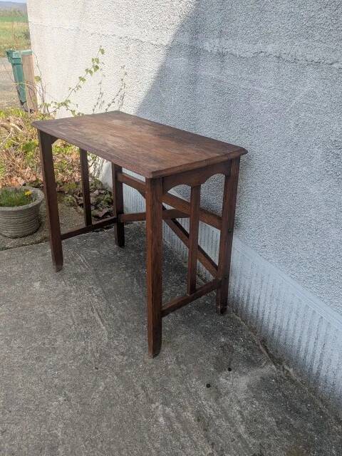 Oak children's desk or side table