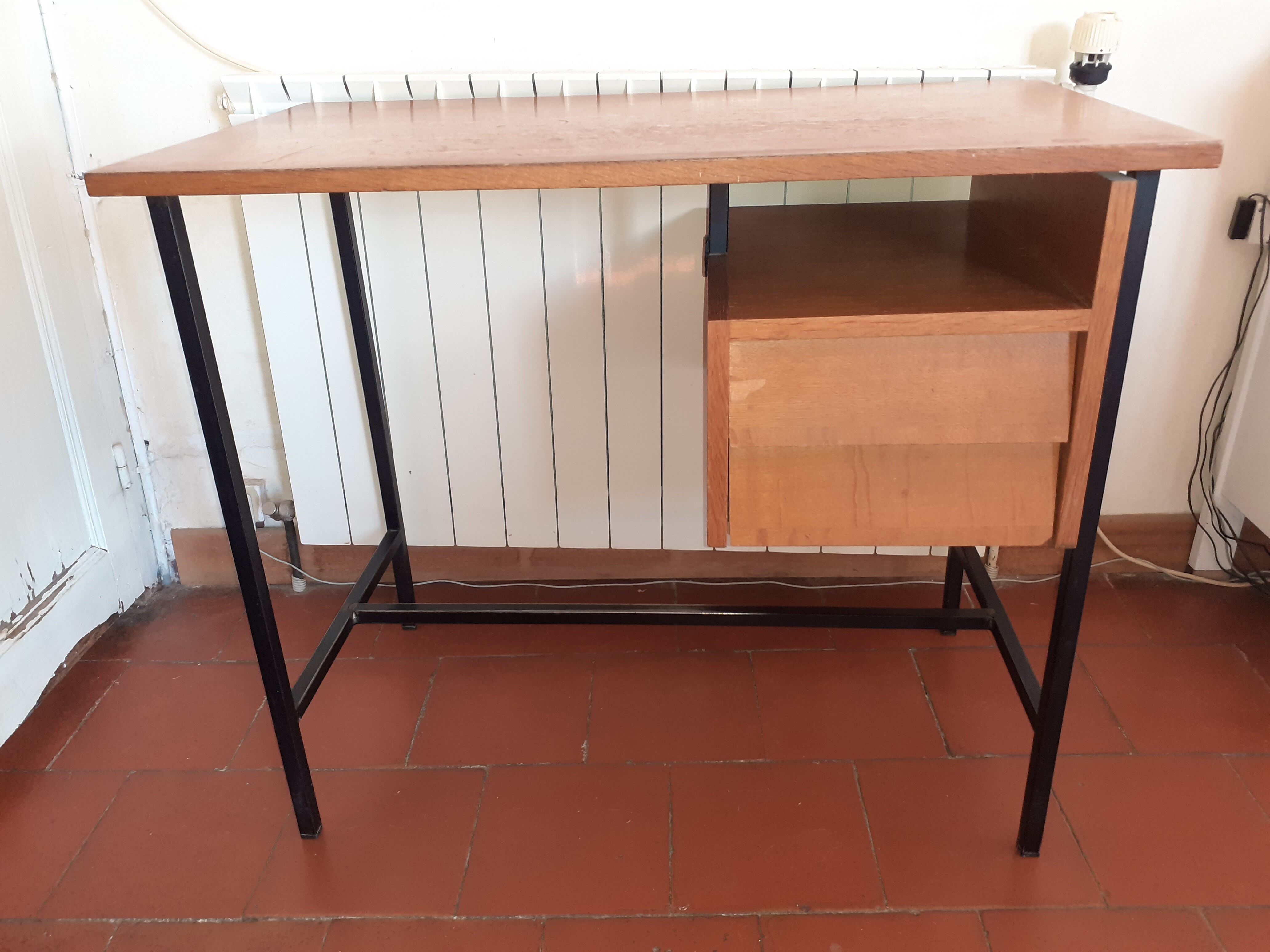 Bureau 1960