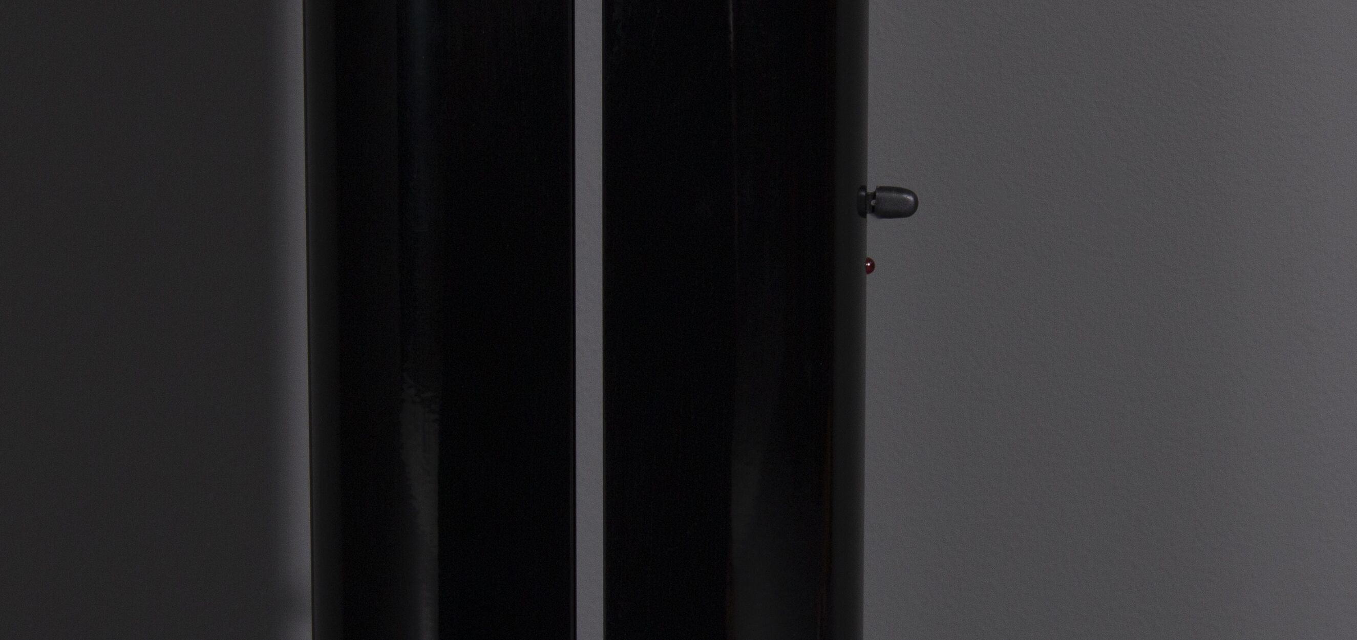 Gianfranco Frattini floor lamp model Megaron Terra for Artemide