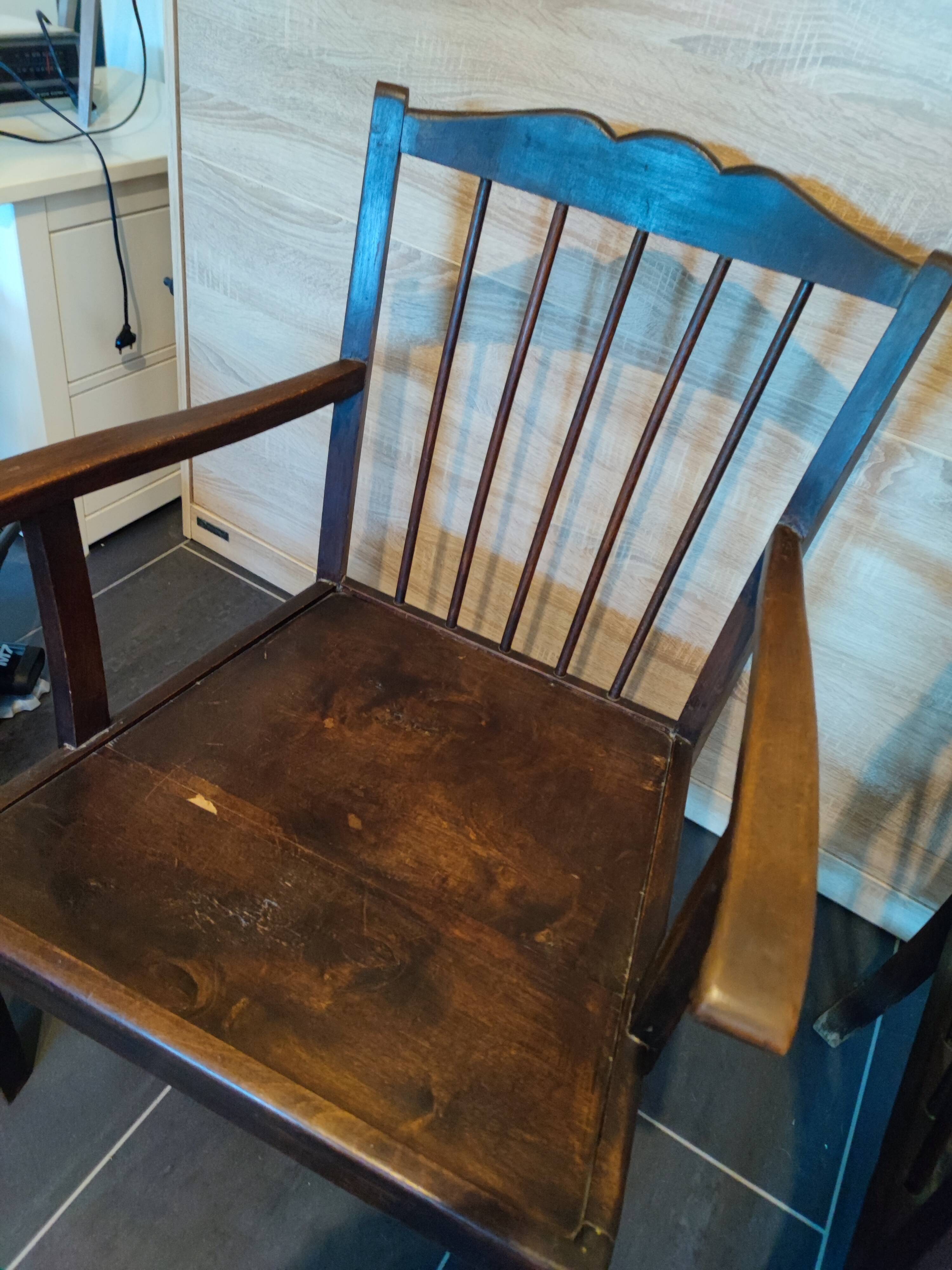 Pair of antique "Fan" armchairs in wood – late 19th / early 20th century
