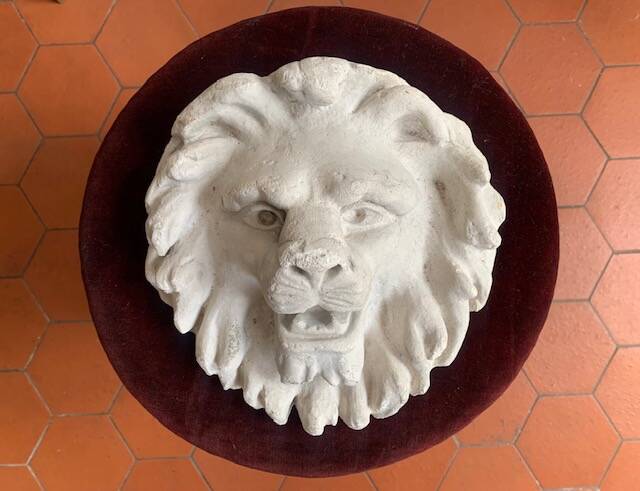 Plaster lion head, early 20th century, Academy of Fine Arts of Saint Gilles, Belgium
