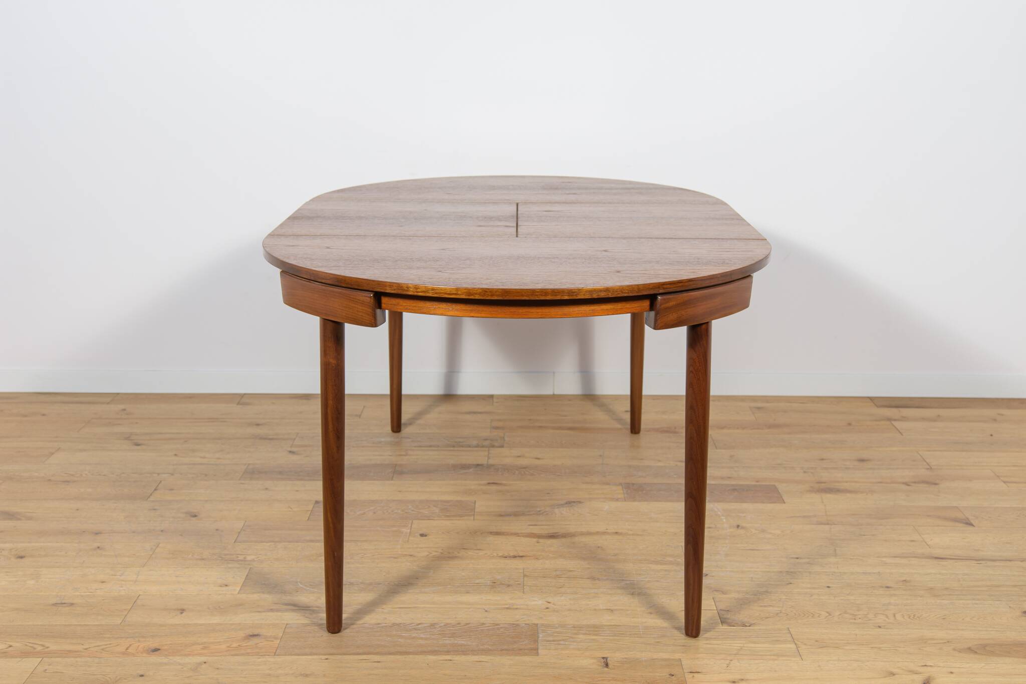 Mid-Century Teak Dining Table and Chairs Set by Hans Olsen for Frem Røjle.