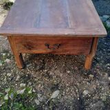 Coffee farmhouse table