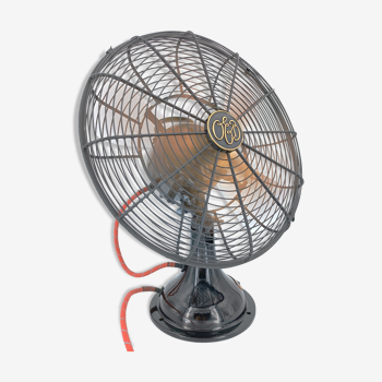 Japanese fan EPO (Osaka Electric Bureau)