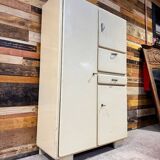 Vintage kitchen furniture - 1930s/40s