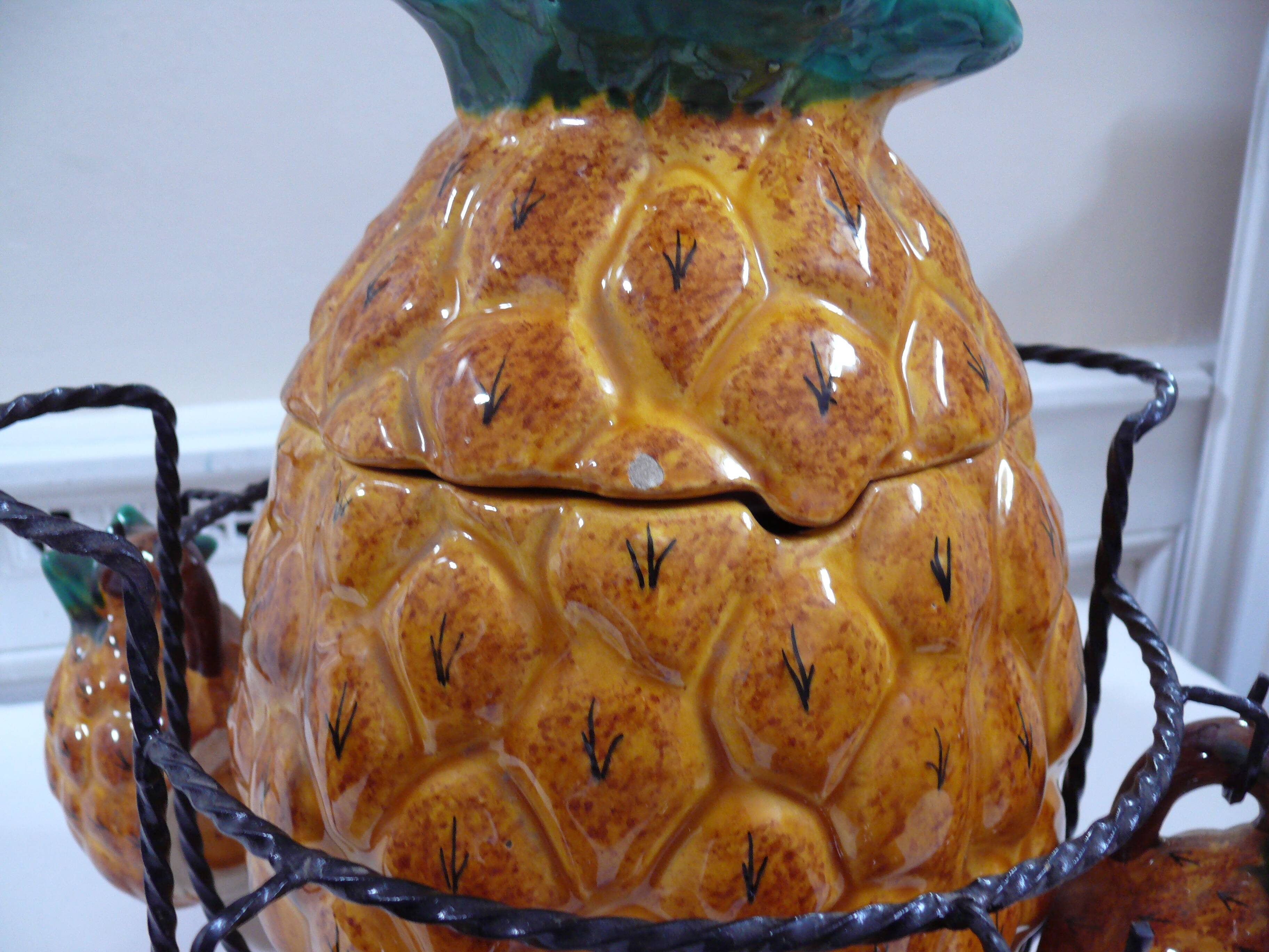 Pineapple-shaped punch set in Vallauris ceramic.