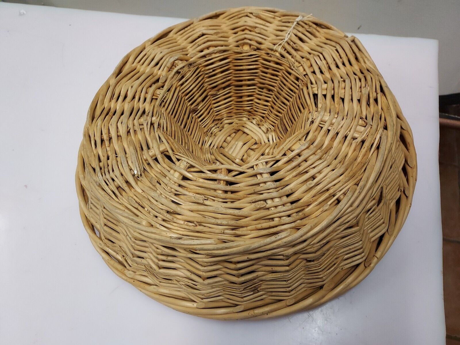 Wicker bread basket