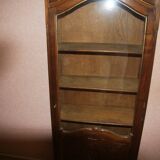 Beech display cabinet, 3 shelves, very good condition.