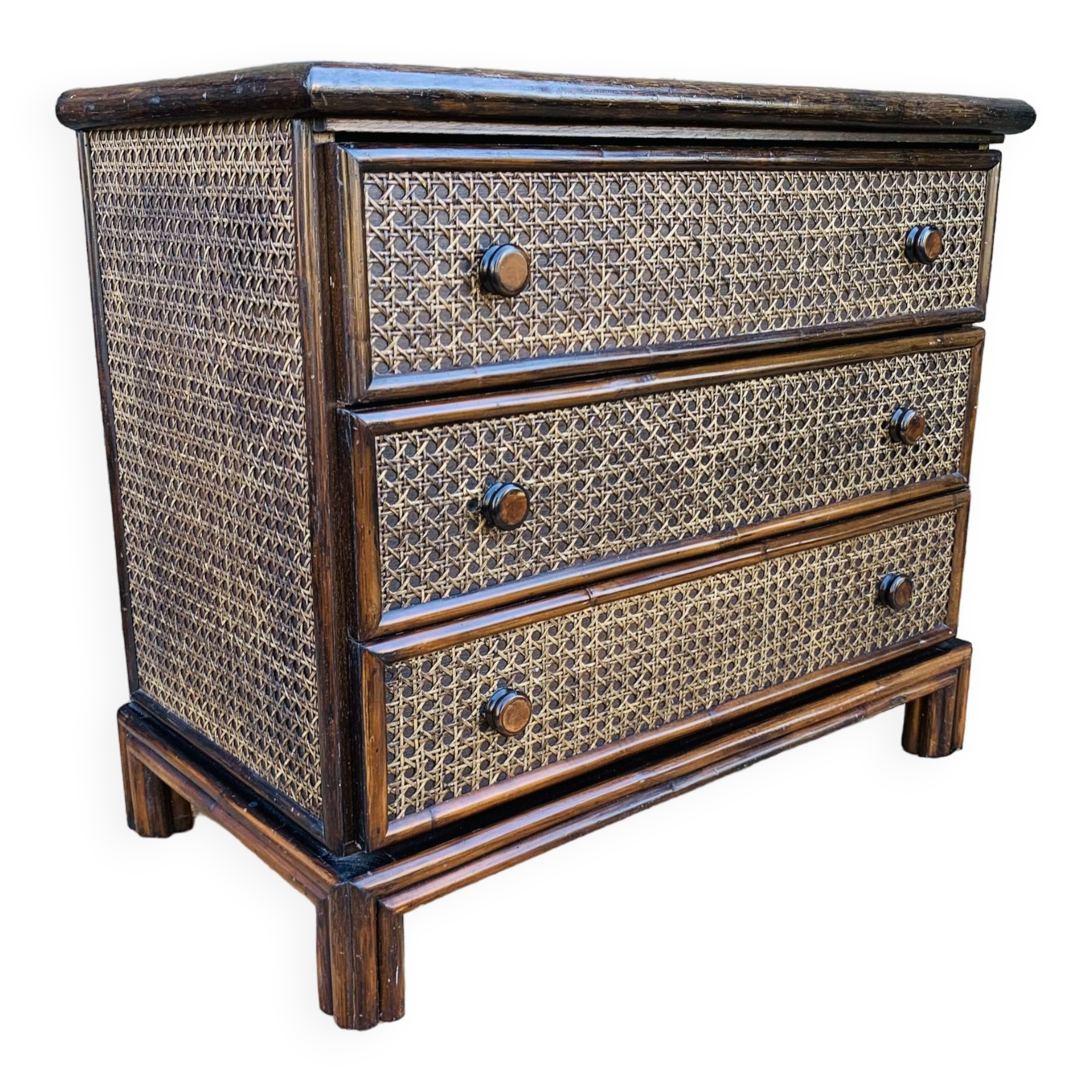Vintage chest of drawers