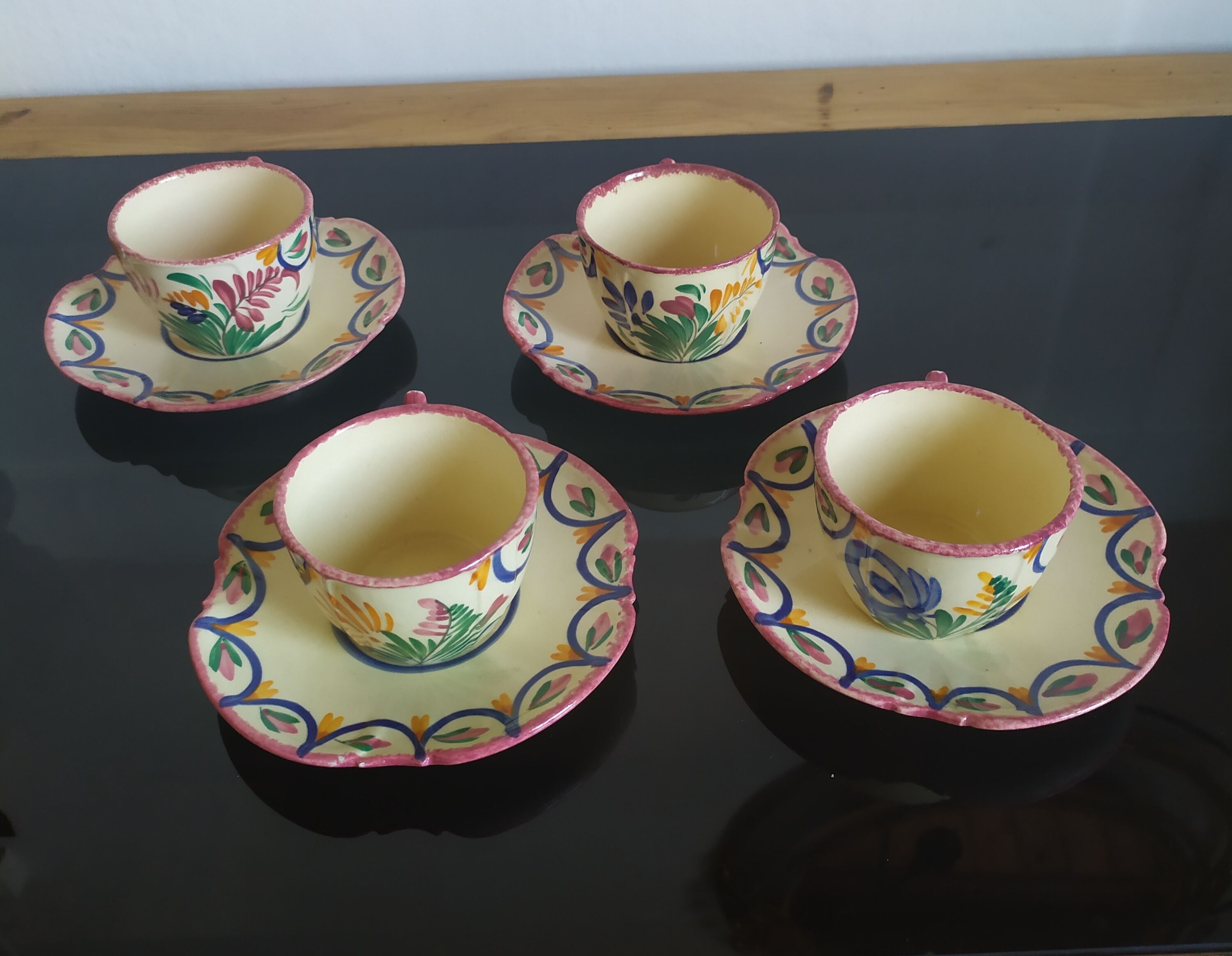 4 cups and saucers of Henriot earthenware