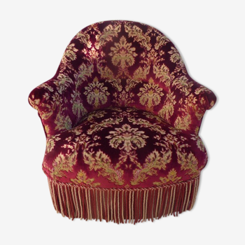 Velvet toad with backrest and firm seat in burgundy red color