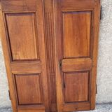 Pair of cabinet doors to make a closet