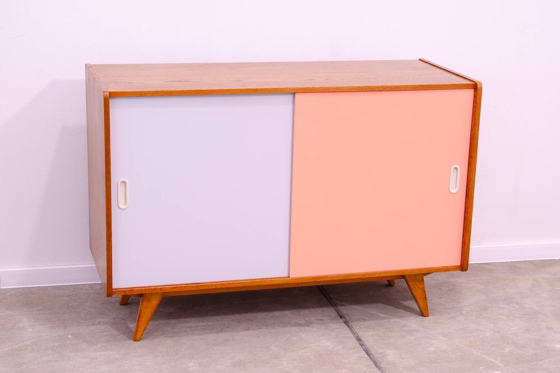 Fully restored mid century sideboard U-452 by Jiří Jiroutek, 1960´s, Czechoslovakia