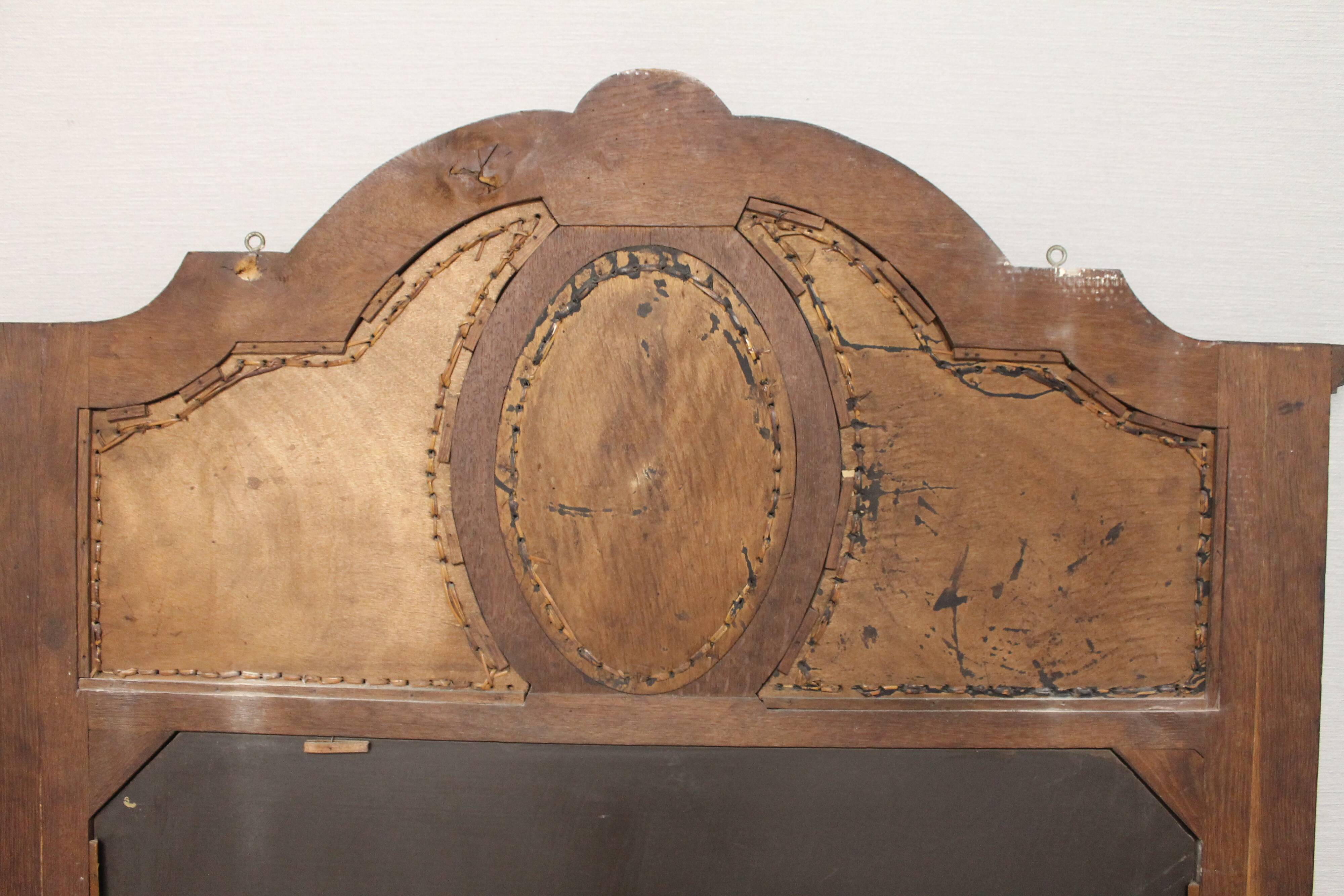 Beveled mirror of Louis XV style - early twentieth century