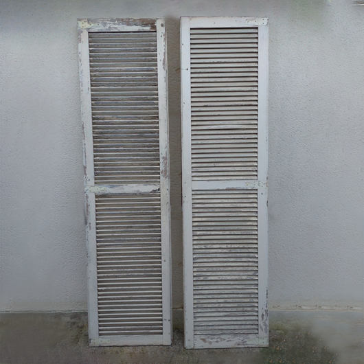 Louvered shutters