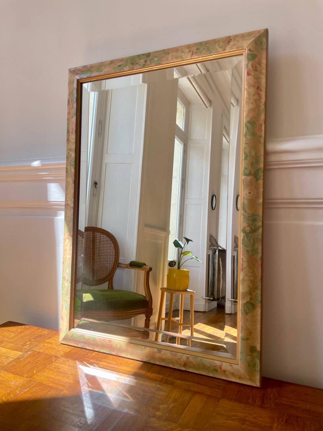 Miroir floral biseauté