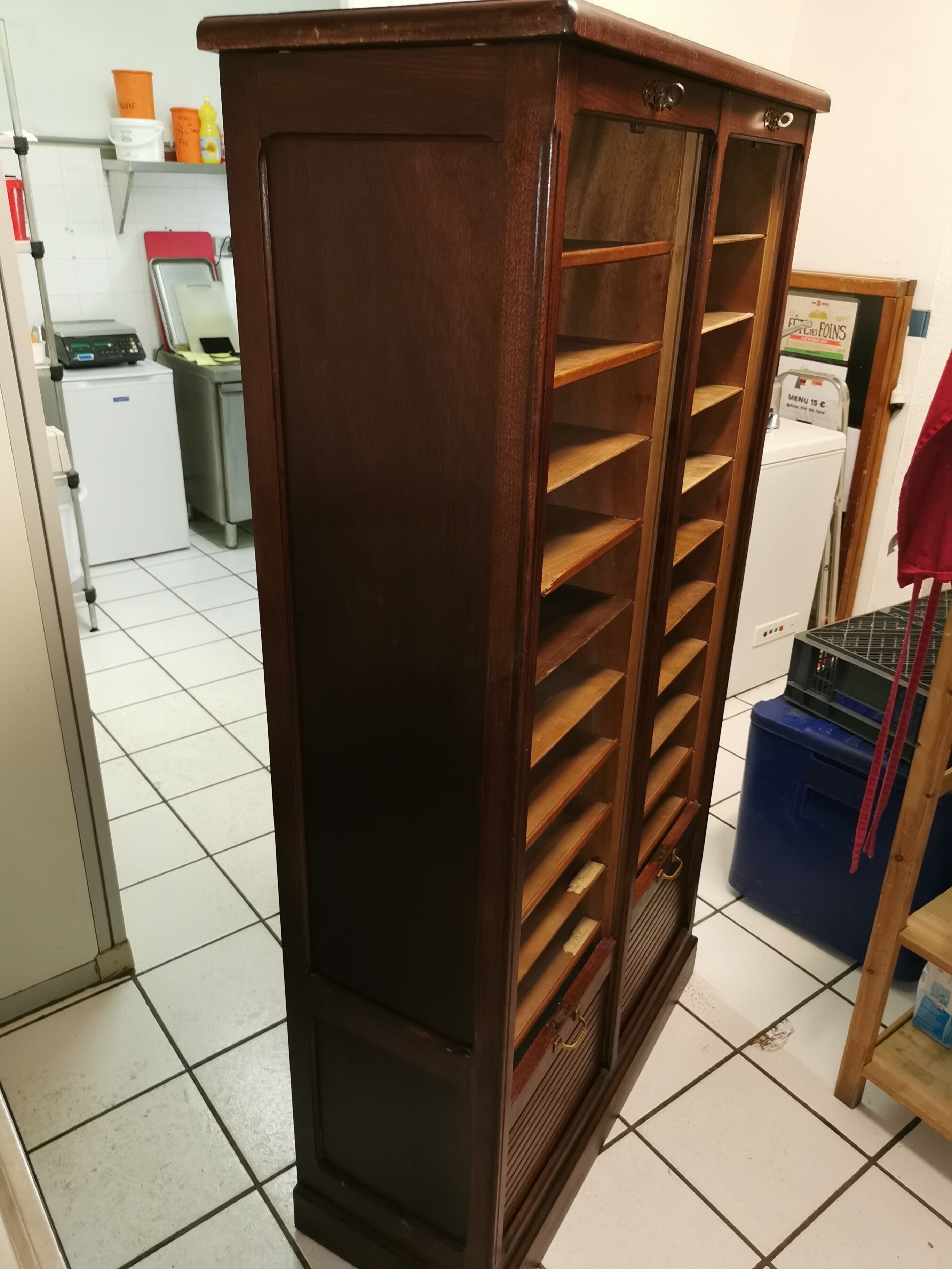 Furniture double curtain binder