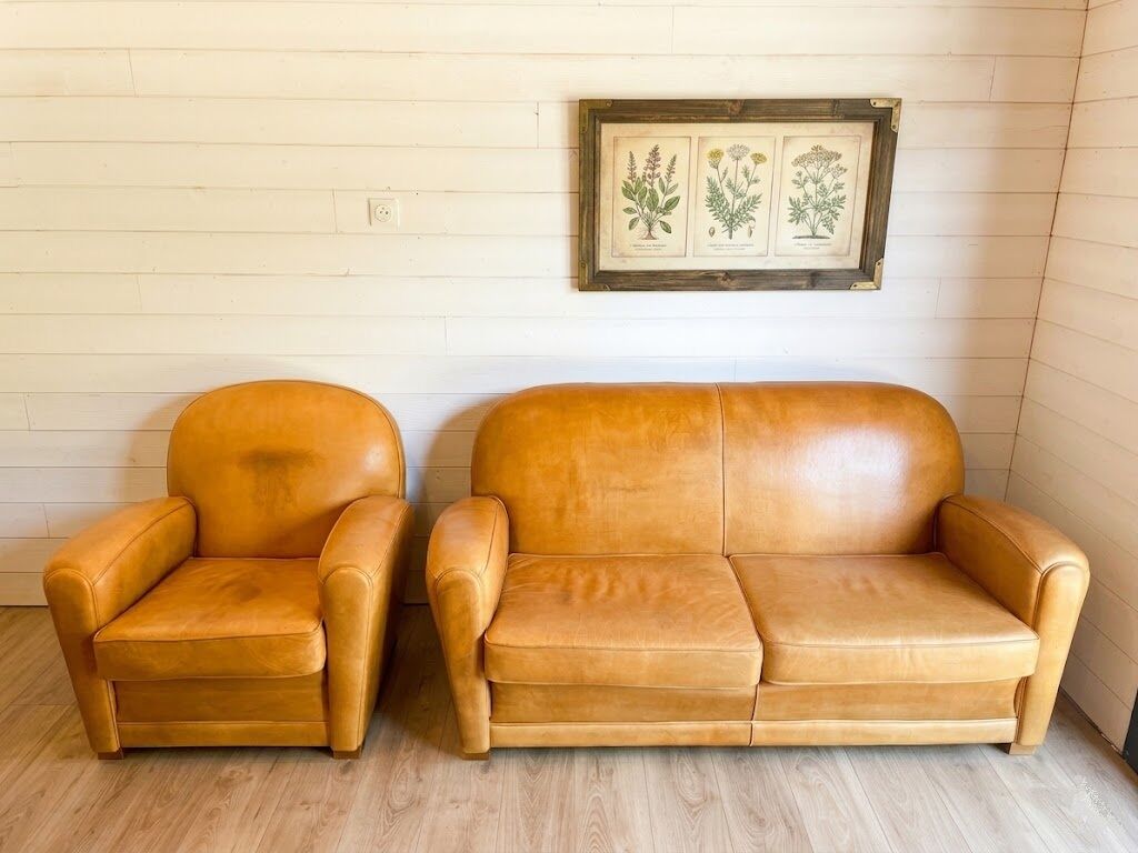 Authentic Club Lounge Set (Sofa + 1 Armchair) in Basane Leather