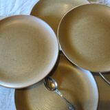 6 French stoneware dessert plates in very good condition