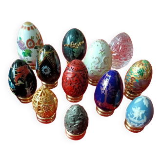 Set of 12 Fabergé style eggs