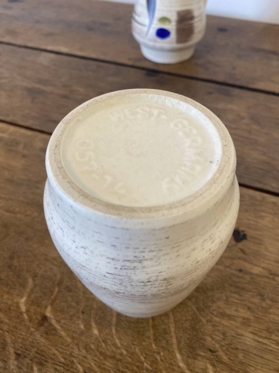 Duo de petits vases abstraits, ton écru, West Germany, 1960